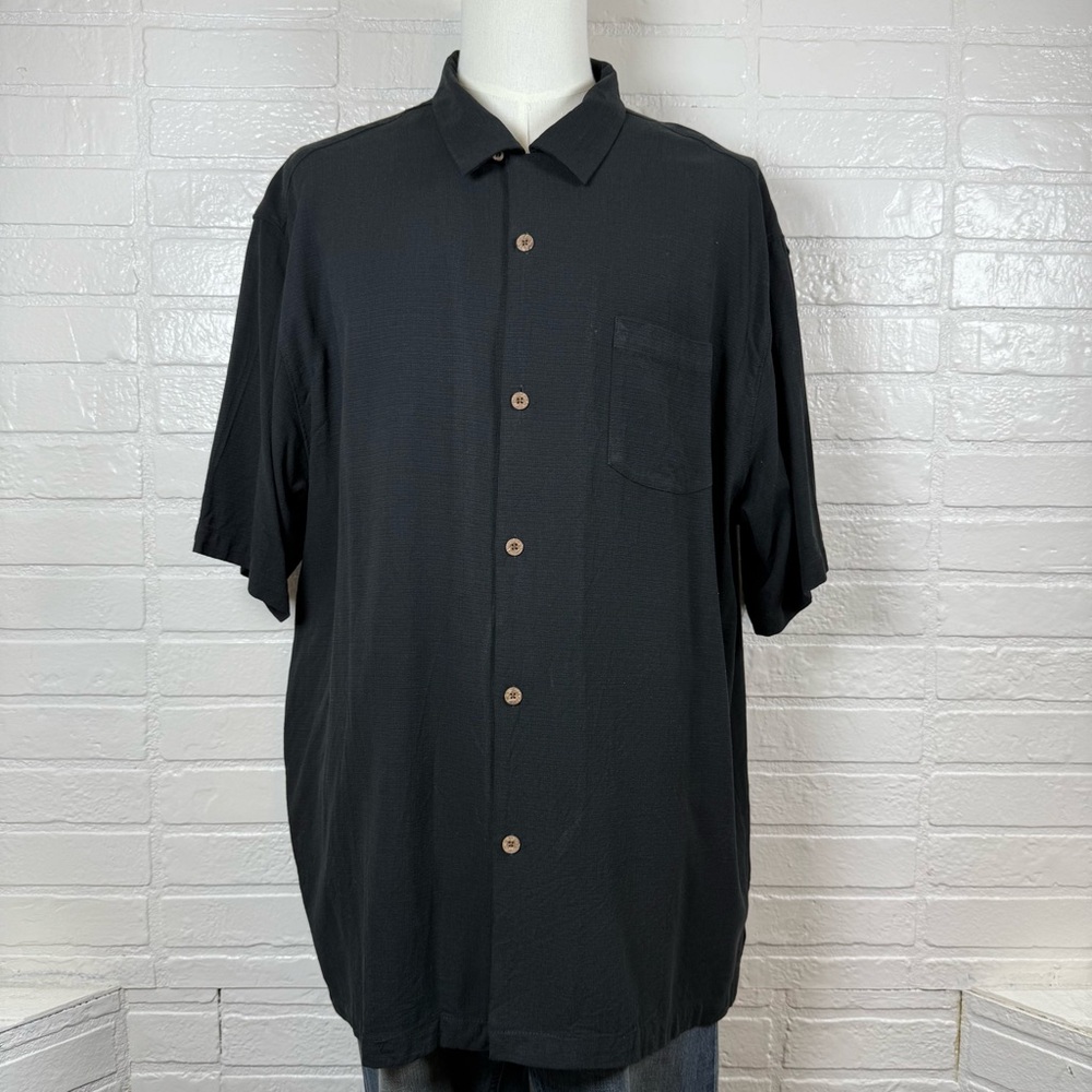 Tommy Bahama Shirt Mens 3XL Black 100% Silk Original Fit Vacation Summer Party